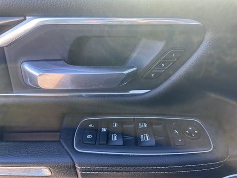 Used 2021 RAM 1500 Laramie w/ Sport Appearance Package image 9