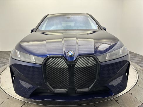 New 2026 BMW iX xDrive45 image 14