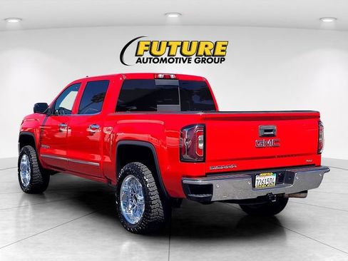 Used 2018 GMC Sierra 1500 SLT w/ Black Pack AWD/4WD image 6