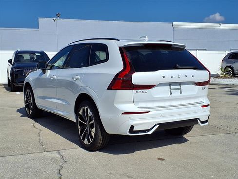 New 2026 Volvo XC60 B5 Plus w/ Protection Package Premier image 5