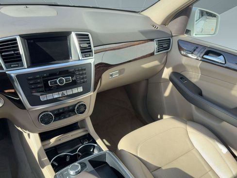 Used 2013 Mercedes-Benz ML 350 2WD image 28