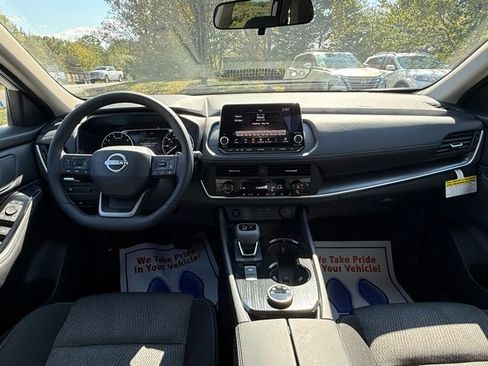 New 2026 Nissan Rogue SV w/ Cold Weather Package image 20