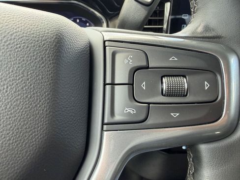 Used 2024 Chevrolet Silverado 1500 LT AWD/4WD image 15