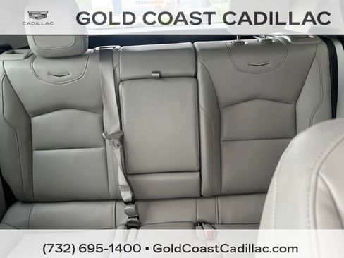 Certified 2023 Cadillac XT4 Luxury w/ Cold Weather Package FWD image 19