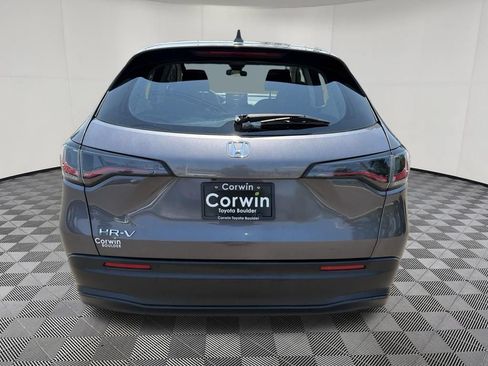 Used 2025 Honda HR-V LX image 6