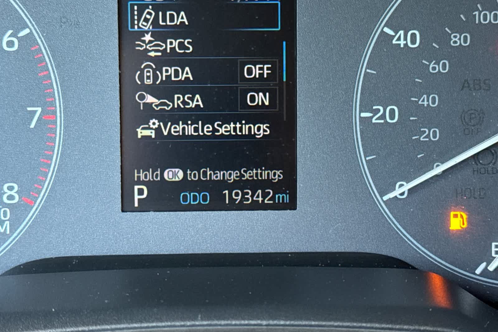 Certified 2024 Toyota Corolla Cross AWD Hybrid image 22