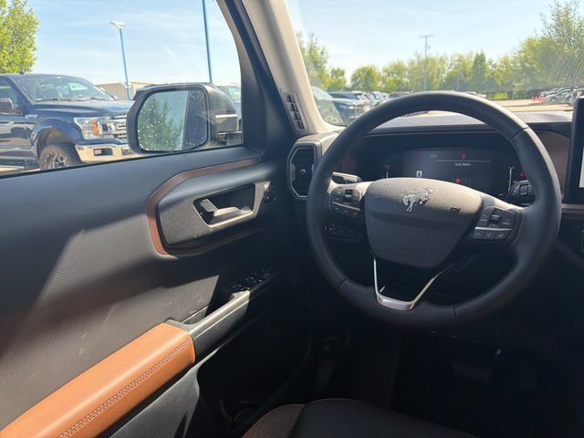 New 2026 Ford Bronco Sport Outer Banks w/ Outer Banks Tech Package+ AWD/4WD image 17