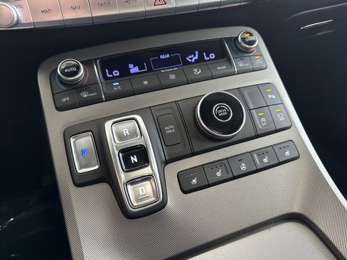 Used 2022 Hyundai Palisade Calligraphy image 48