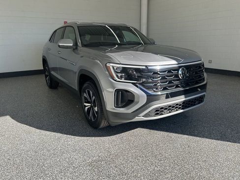New 2026 Volkswagen Atlas Cross Sport SE AWD/4WD image 8