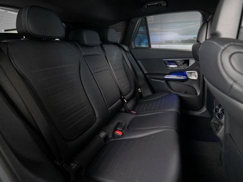 New 2025 Mercedes-Benz GLC 300 GLC 300 image 32