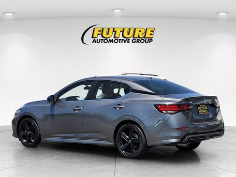 Certified 2022 Nissan Sentra SR FWD image 7