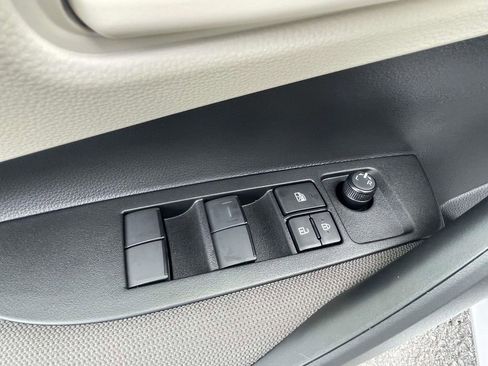 Used 2026 Toyota Corolla LE FWD image 16