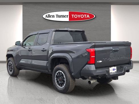 Used 2024 Toyota Tacoma SR5 image 8