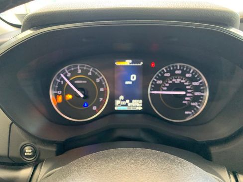 Used 2021 Subaru Crosstrek 2.5i Sport w/ Moonroof Package AWD/4WD image 6