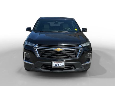 Used 2022 Chevrolet Traverse LS FWD image 8