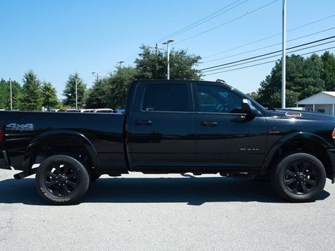 Used 2022 RAM 2500 Laramie AWD/4WD image 4