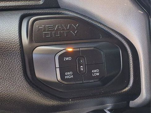 Used 2025 RAM 2500 Big Horn AWD/4WD image 12