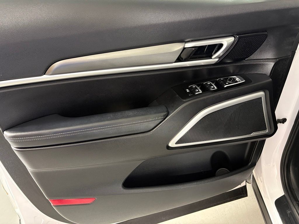 Used 2022 Kia Telluride S AWD/4WD image 14