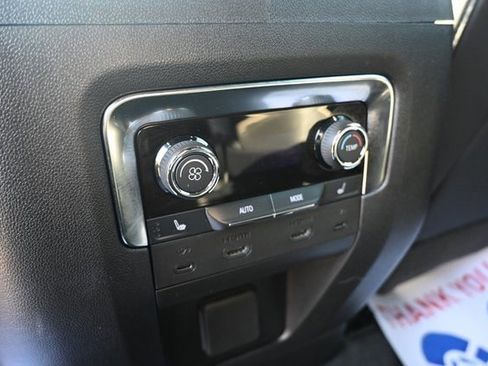 Used 2025 Chevrolet Tahoe Premier image 30