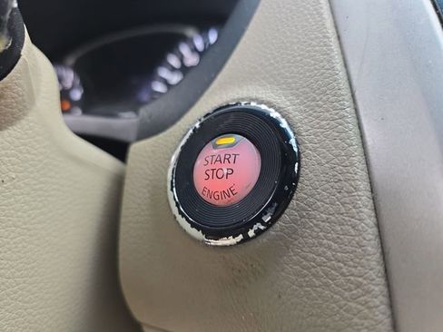 Used 2015 Nissan Altima 2.5 S w/ Special Edition Package image 31