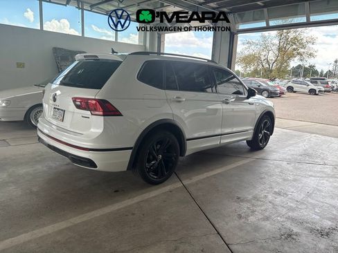 Used 2023 Volkswagen Tiguan SE R-Line AWD/4WD image 2