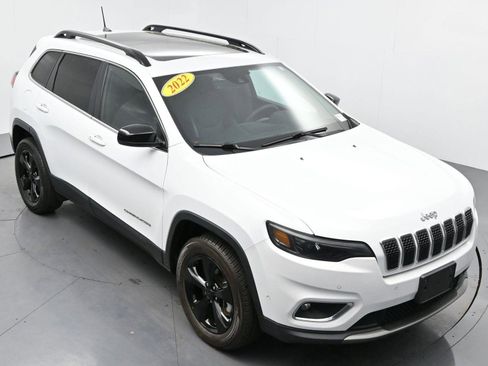 Used 2022 Jeep Cherokee Limited image 30