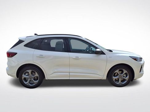 Used 2023 Ford Escape ST-Line w/ Tech Pack #1 FWD image 5