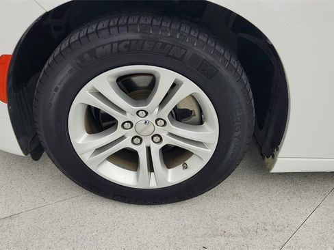 Used 2023 Dodge Charger SXT image 28