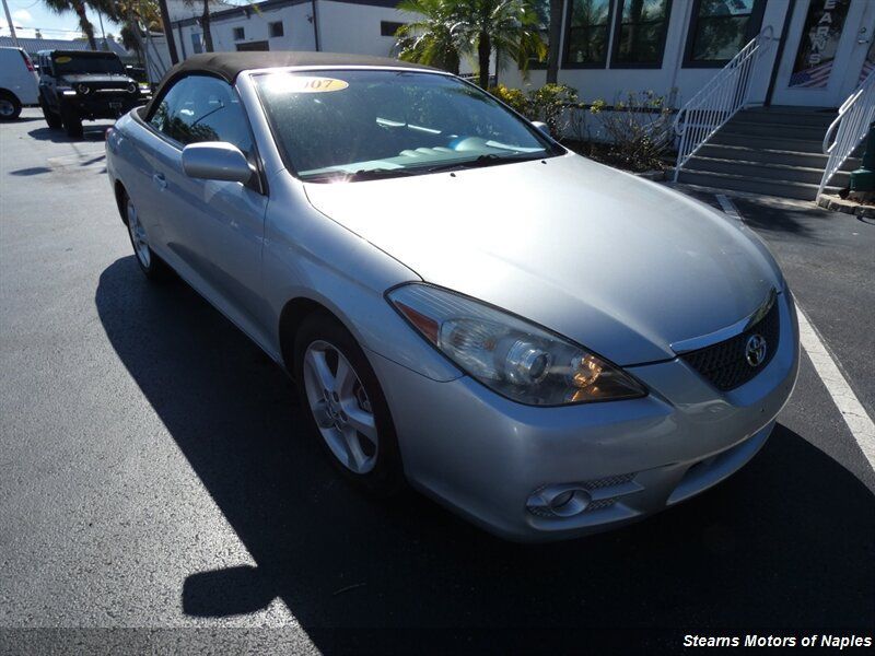 Used 2007 Toyota Solara SLE FWD image 1