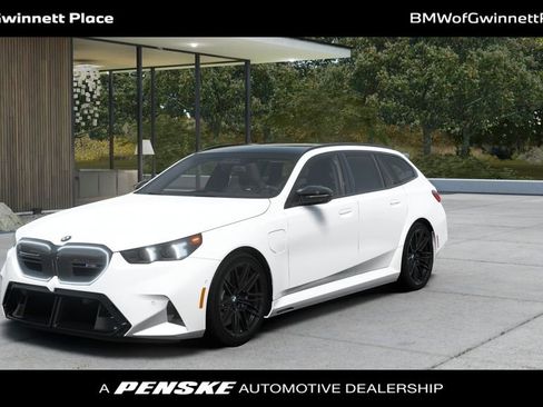 New 2027 BMW M5 Touring AWD/4WD image 1