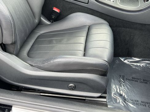 Used 2023 Mercedes-Benz E 450 4MATIC Cabriolet image 31