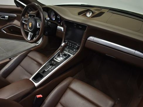 Used 2017 Porsche 911 Carrera S RWD image 15