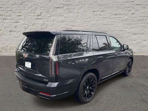 Used 2025 Cadillac Escalade Sport Platinum AWD/4WD image 5