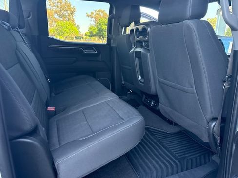 Certified 2023 Chevrolet Silverado 1500 LT AWD/4WD image 35