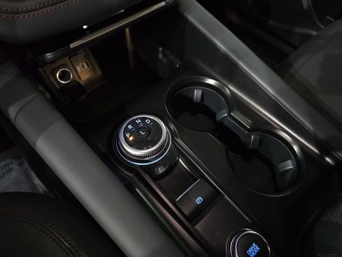 New 2025 Ford Explorer Active w/ Active Comfort Package image 26