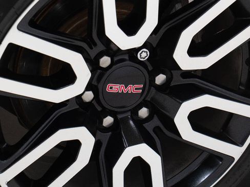 Used 2021 GMC Yukon XL AT4 w/ Rear Media and Nav Package AWD/4WD image 75