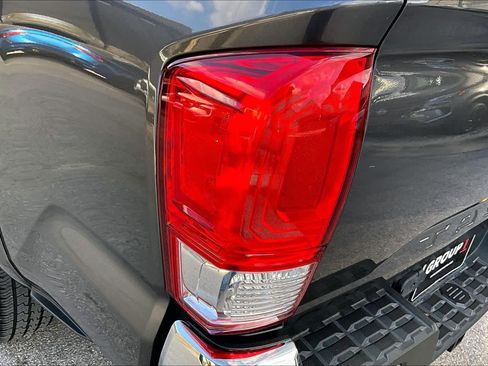 Used 2017 Toyota Tacoma SR5 w/ Tow Package image 27
