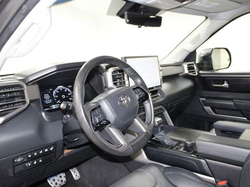 Used 2024 Toyota Sequoia SR5 w/ SR5 Premium Package AWD/4WD image 22