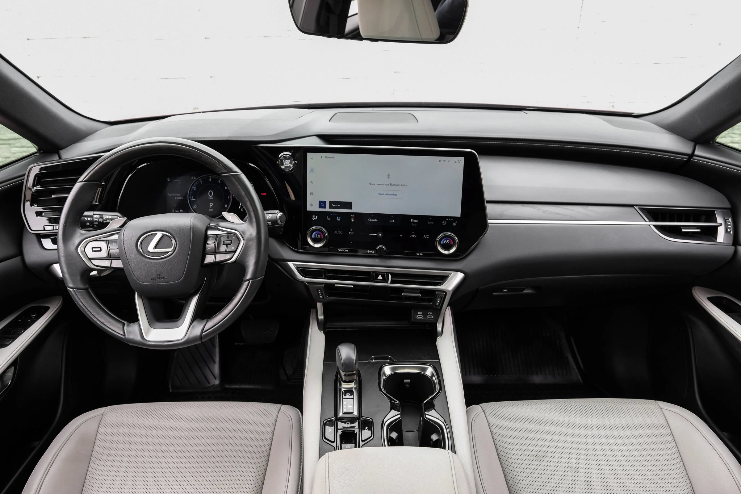 Used 2023 Lexus RX 350 Premium w/ Accessory Package FWD image 15