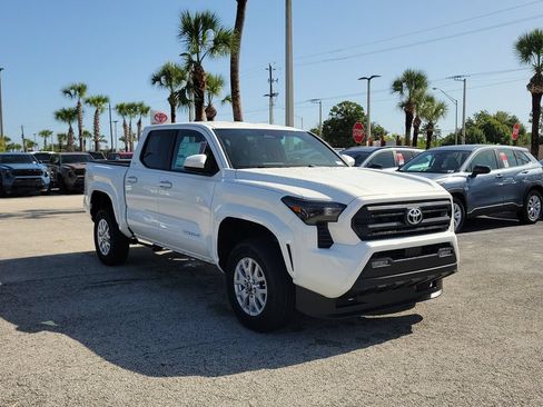 New 2026 Toyota Tacoma SR5 RWD image 3