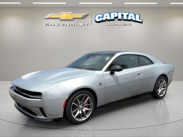 Used 2025 Dodge Charger Daytona Scat Pack w/ Track Pack AWD/4WD image 1