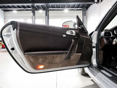 Used 2007 Porsche 911 Turbo image 24