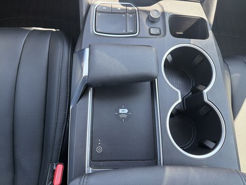 Used 2022 Acura MDX SH-AWD image 23