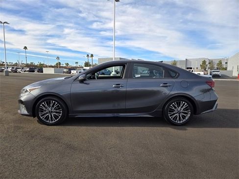 Used 2024 Kia Forte GT-Line image 6