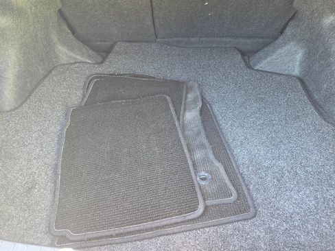 Used 2017 Toyota Corolla LE FWD image 22