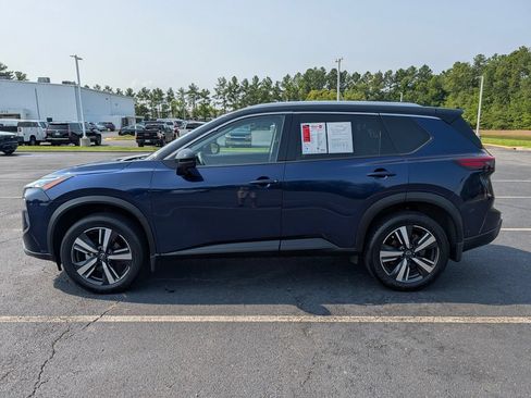 Used 2024 Nissan Rogue SL AWD/4WD image 25