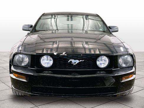 Used 2006 Ford Mustang GT Premium RWD image 4