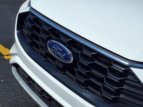 Used 2023 Ford Escape ST-Line w/ Tech Pack #1 AWD/4WD image 34