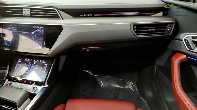 Used 2024 Audi Q8 e-tron Premium AWD/4WD image 49