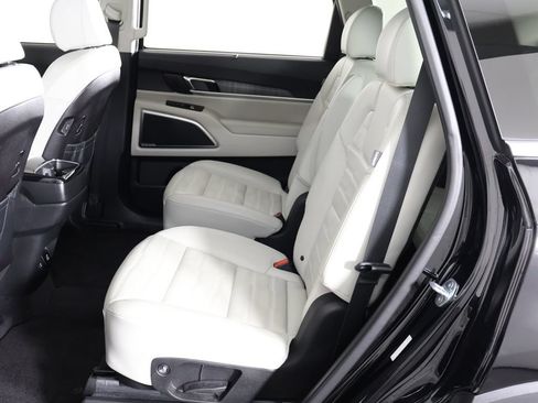 Certified 2023 Kia Telluride SX Prestige AWD/4WD image 43